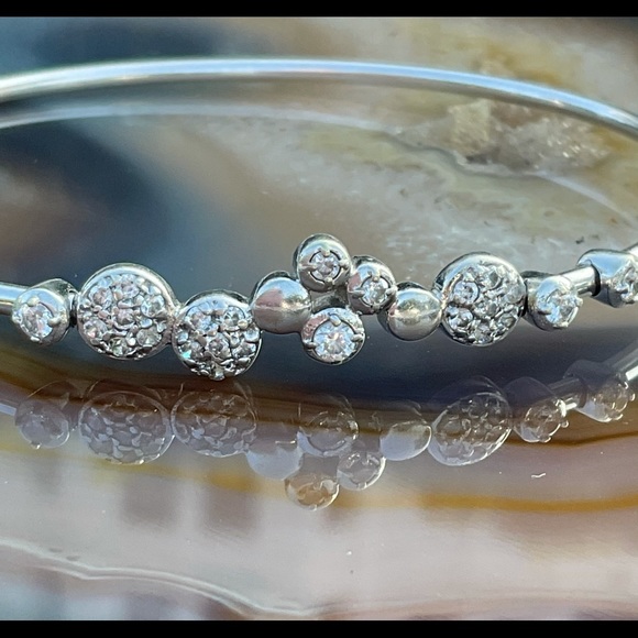 Silver cubic zirconia bangle cz bracelet gemstone new - Picture 5 of 7